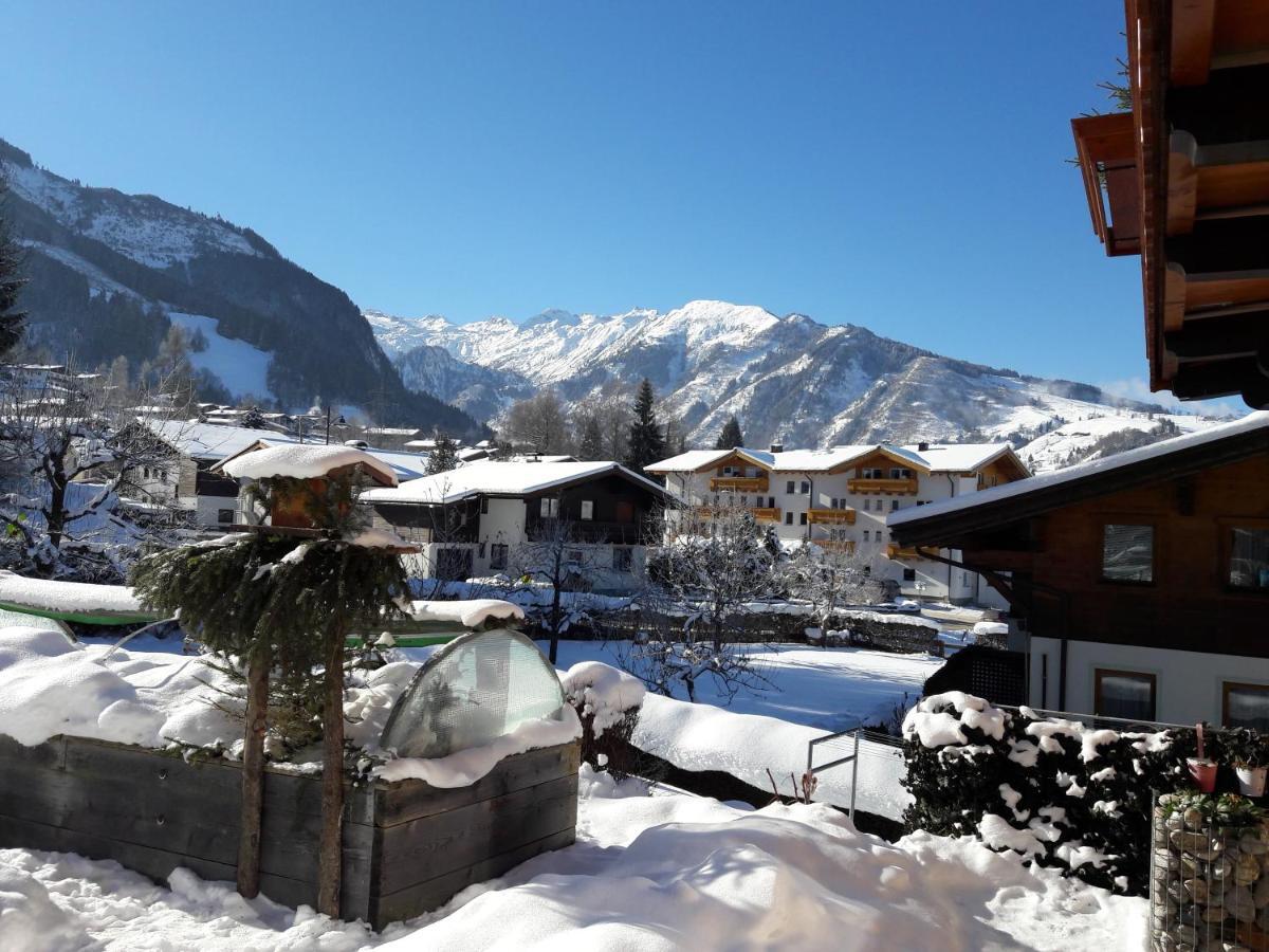 Haus Koller Apartment Kaprun Exterior photo