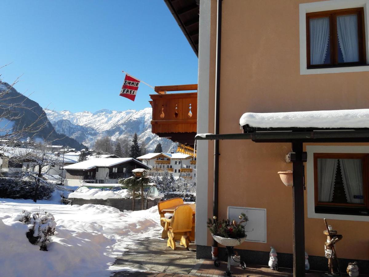 Haus Koller Apartment Kaprun Exterior photo